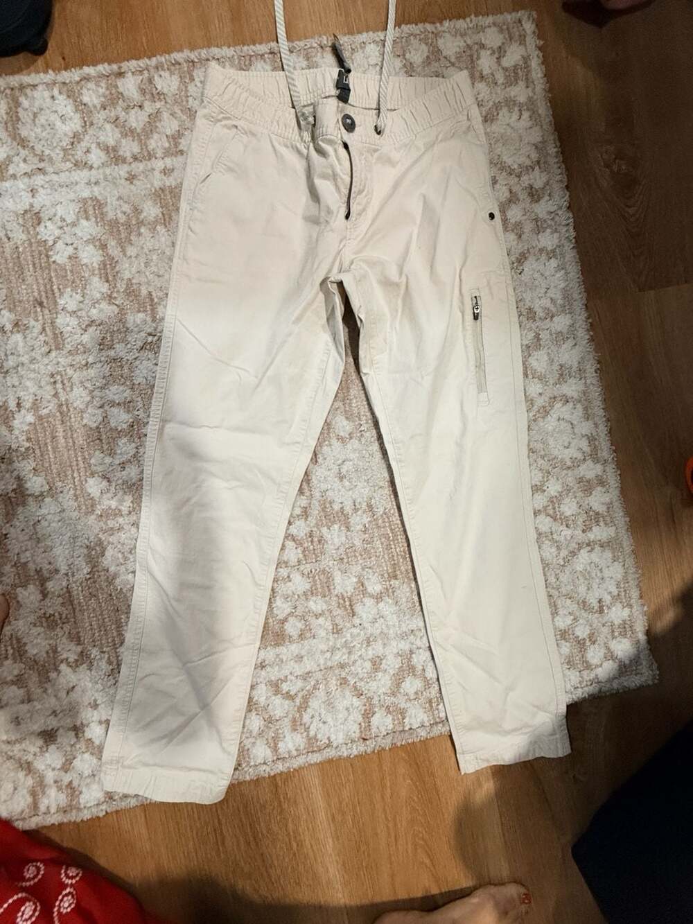 Vuori Organic Cotton Drawstring Cargo Pants Off White Cream Size S